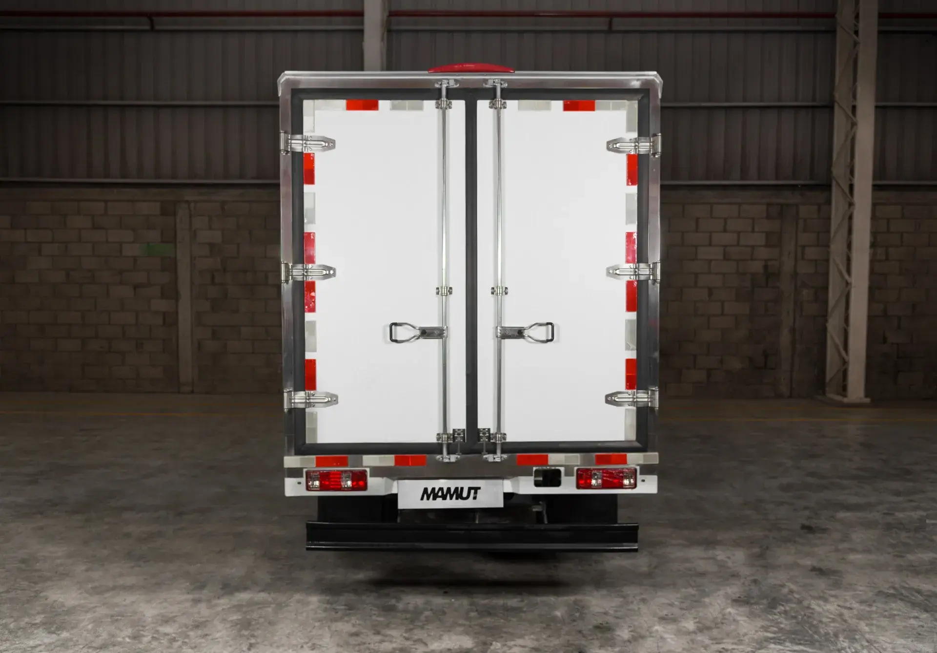 Mamut Box Refrigerado miniatura 5